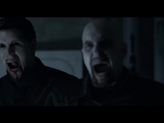 30 days of night: dark times (2010)